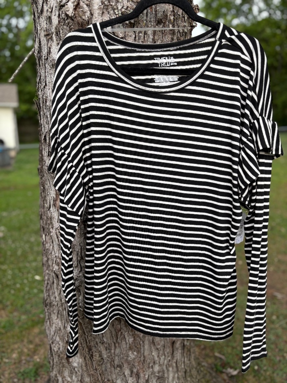 Women’s Time and Tru ruffle arm shirt